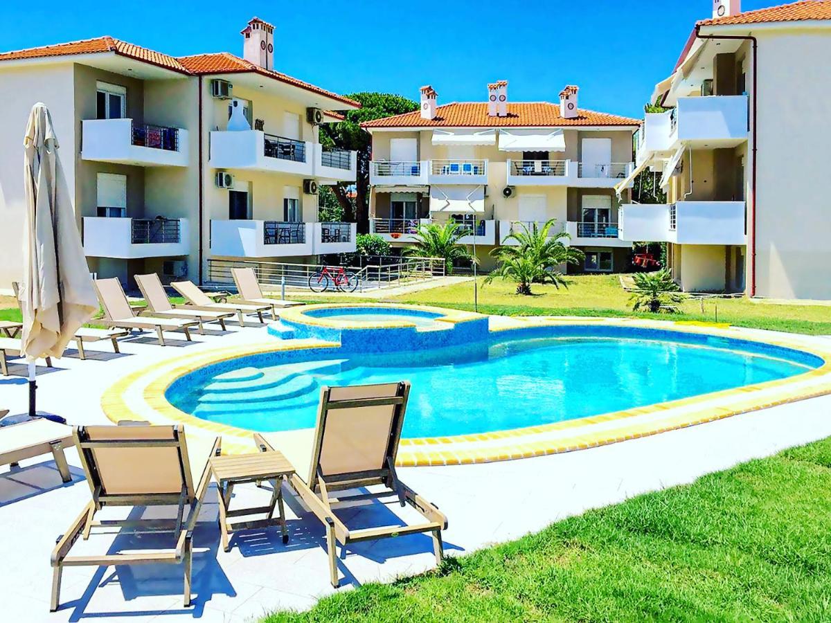 Athos Blue Nikiti 1 Apartment Екстериор снимка